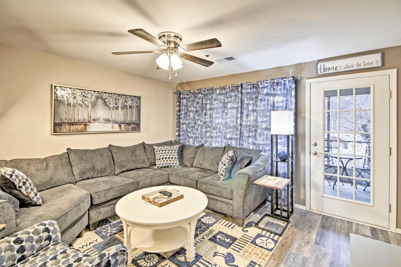 Updated Lake Taneycomo Condo With Screened Porch! Branson Esterno foto